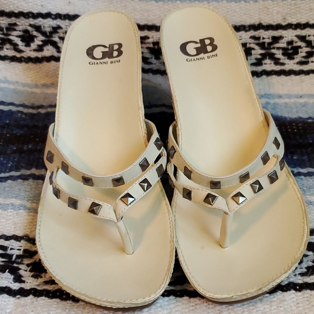 Gianni Bini Shoes